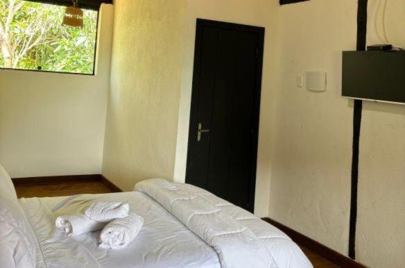 Pousada Entre Folhas Serra do Cipo National Park Kültér fotó